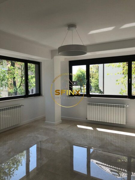 Dorobanti Vila moderna cu 8 camere si curte in Dorobanti